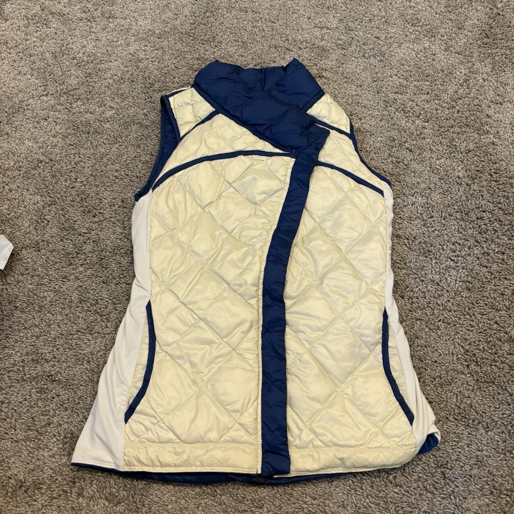 Lululemon Vest Womens 6 Blue Cream What The Fluff Goose Down Puffer Reversible